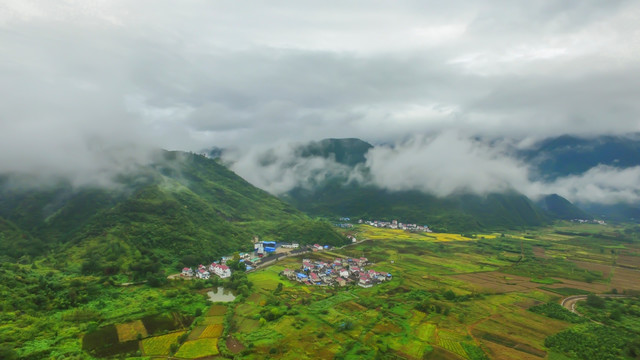 山区航拍