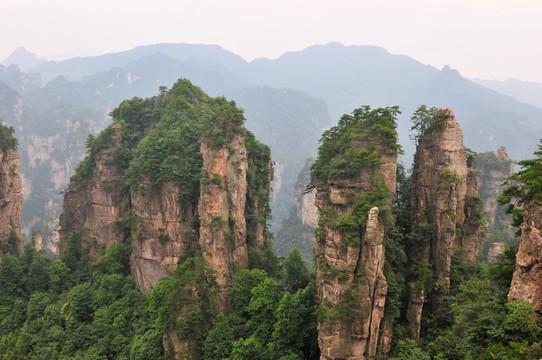 湖南省张家界风景山峰旅游景点