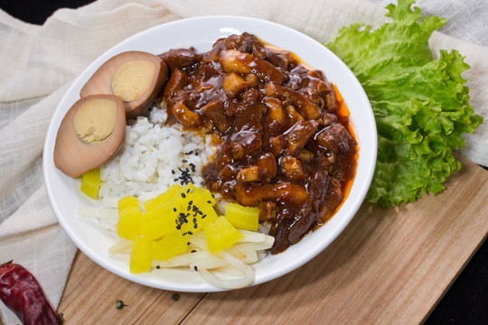 盖饭 快餐 卤肉饭