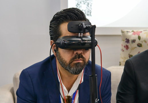 VR眼鏡看電影