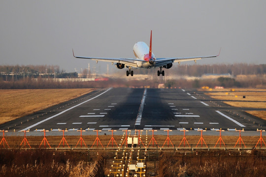 北部湾航空 飞机 降落