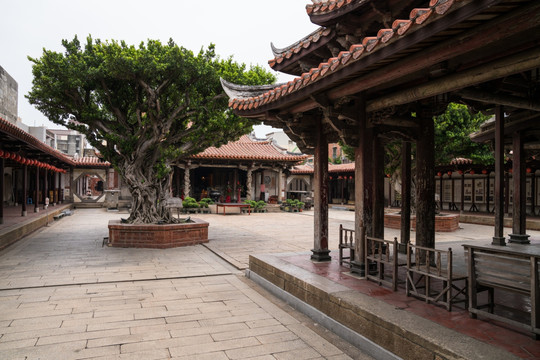 台湾鹿港小镇龙山寺