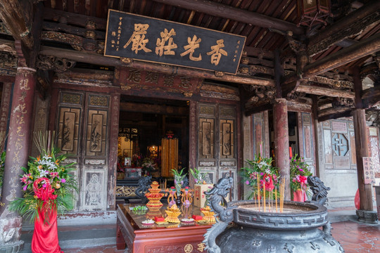 台湾鹿港小镇龙山寺