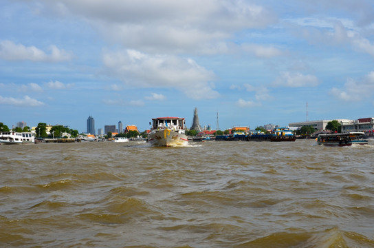 曼谷湄南河 湄南河风光 湄南河