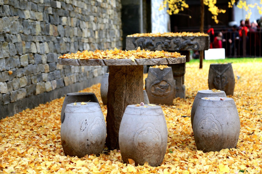 唐观音禅寺石桌石凳 石桌 石凳