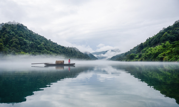 古风人像水墨山水