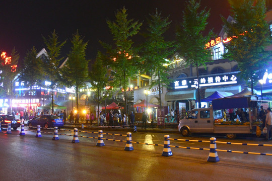 餐饮休闲场所 武隆仙女山镇夜景