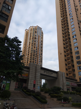 小区建筑大门