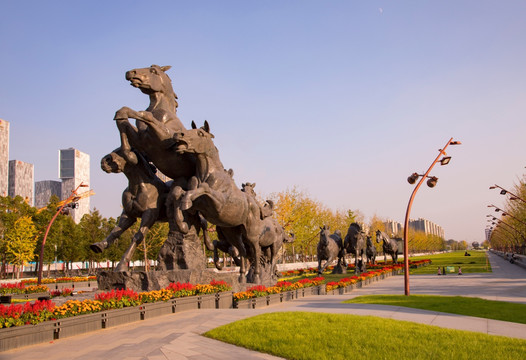 南京 奔马雕塑