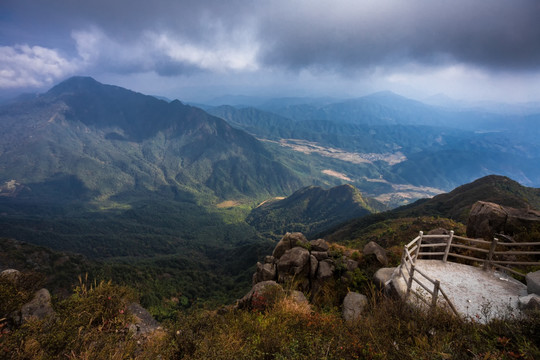 金子山