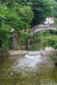 龙川石拱桥