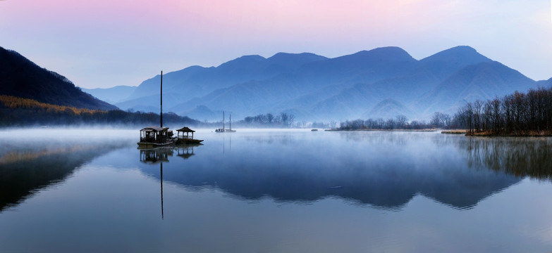 水墨山水