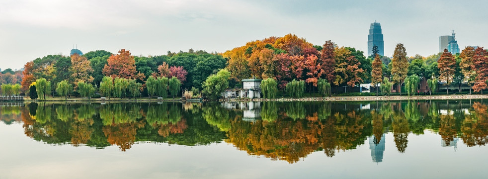 武汉东湖湖景