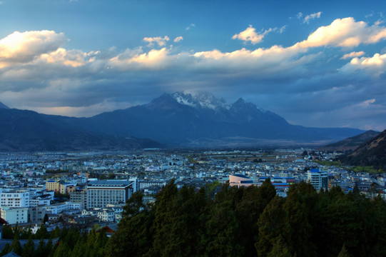 丽江玉龙雪山