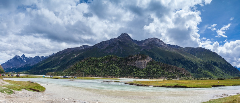 西藏风光蓝天白云山川河流