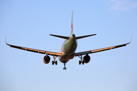 长龙航空 飞机降落