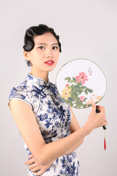 中国风旗袍美女