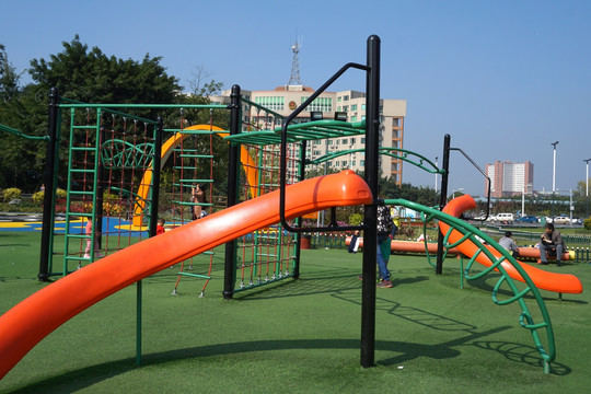 城市休闲广场 儿童游乐设施
