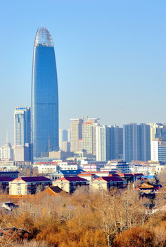 济南第一高楼高清大图照片