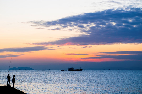 海上日落 烟波浩渺 海边礁石