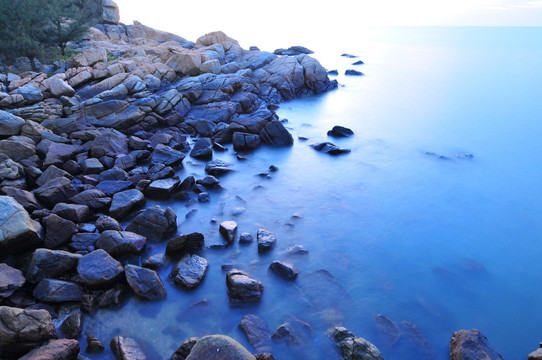 海上日落 烟波浩渺 海边礁石