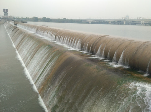 西安 浐灞 一带风景区 城