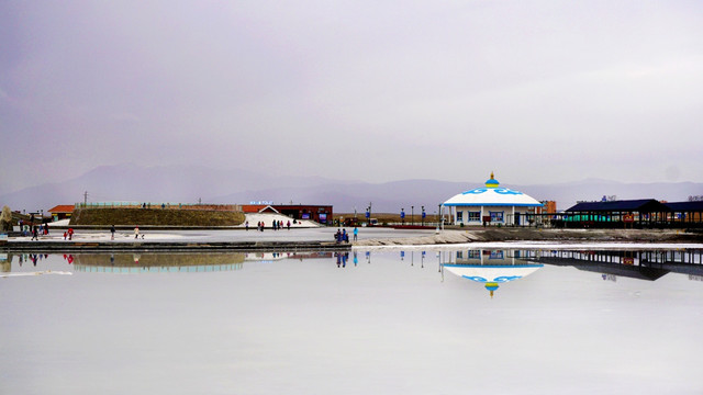 茶卡盐湖风景