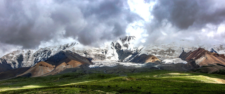 阿尼玛卿雪山