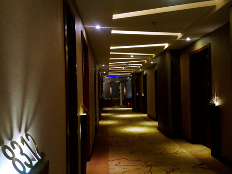 宾馆客房走廊