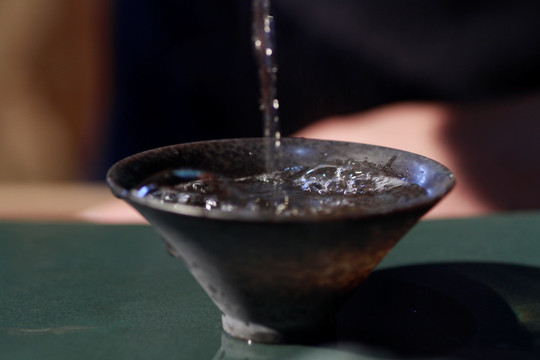 冰磧巖茶杯
