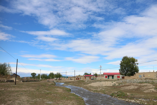 山村民居