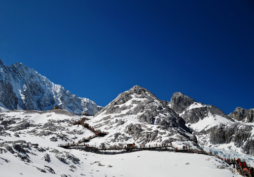 云南 玉龙雪山 云岭山脉