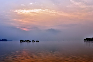 西昌邛海 云彩