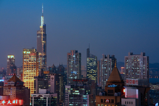 南京紫峰大厦夜景