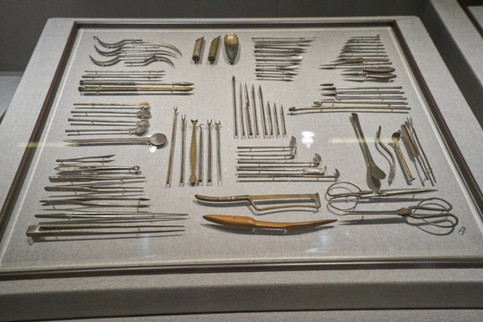 明清年代古代外科手术器械