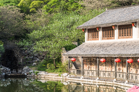 阳山碑材景区明文化村