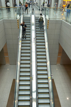 机场航站楼电梯 自动扶梯