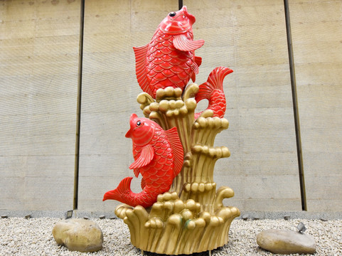 红金鱼 金鱼雕塑 机场雕塑