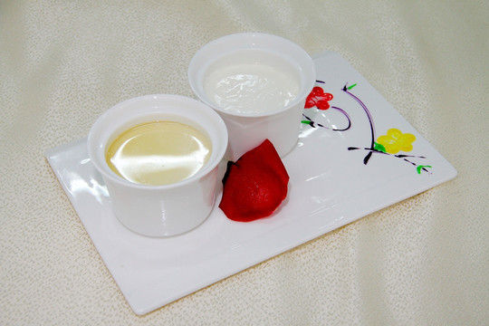 自制酸奶 酸奶 蜂蜜酸奶