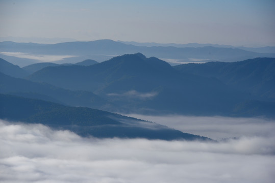 云雾山川