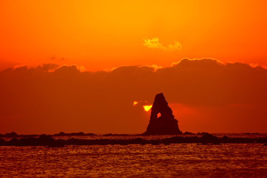 海边日出