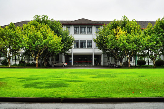 华东师范大学