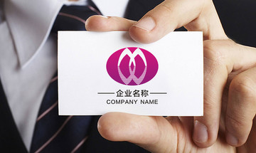 唯美倒影M字母LOGO設(shè)計