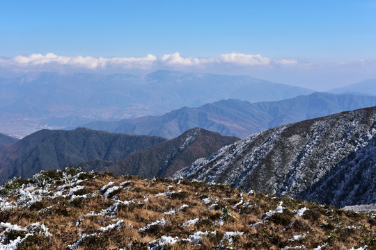 凉山相岭山雪景