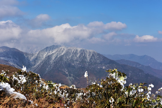 凉山相岭山雪景