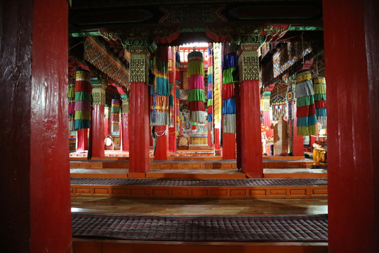 香格里拉噶丹松赞林寺