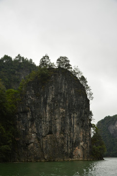 高山