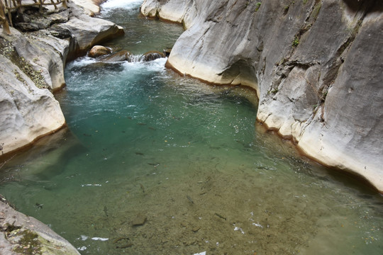 山涧 河道