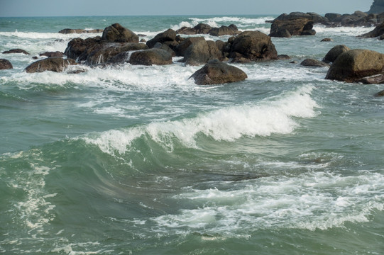 大海 海浪与礁石