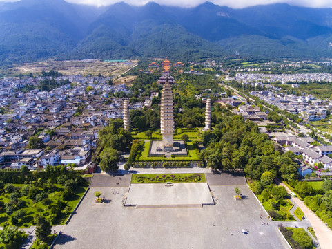 航拍大理崇圣寺三塔文化旅游区